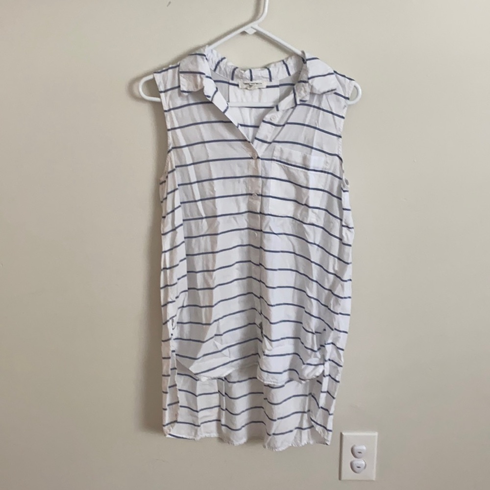 Shirt sleeve button down tank